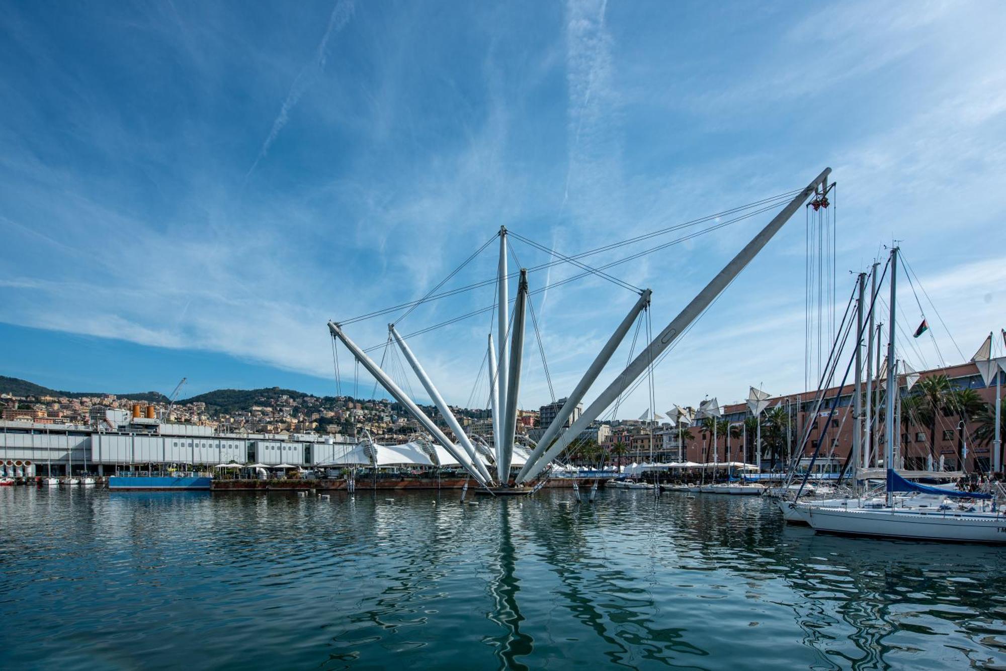 Genova Centro - Lussuosa Suite Arte E Storia Bagian luar foto