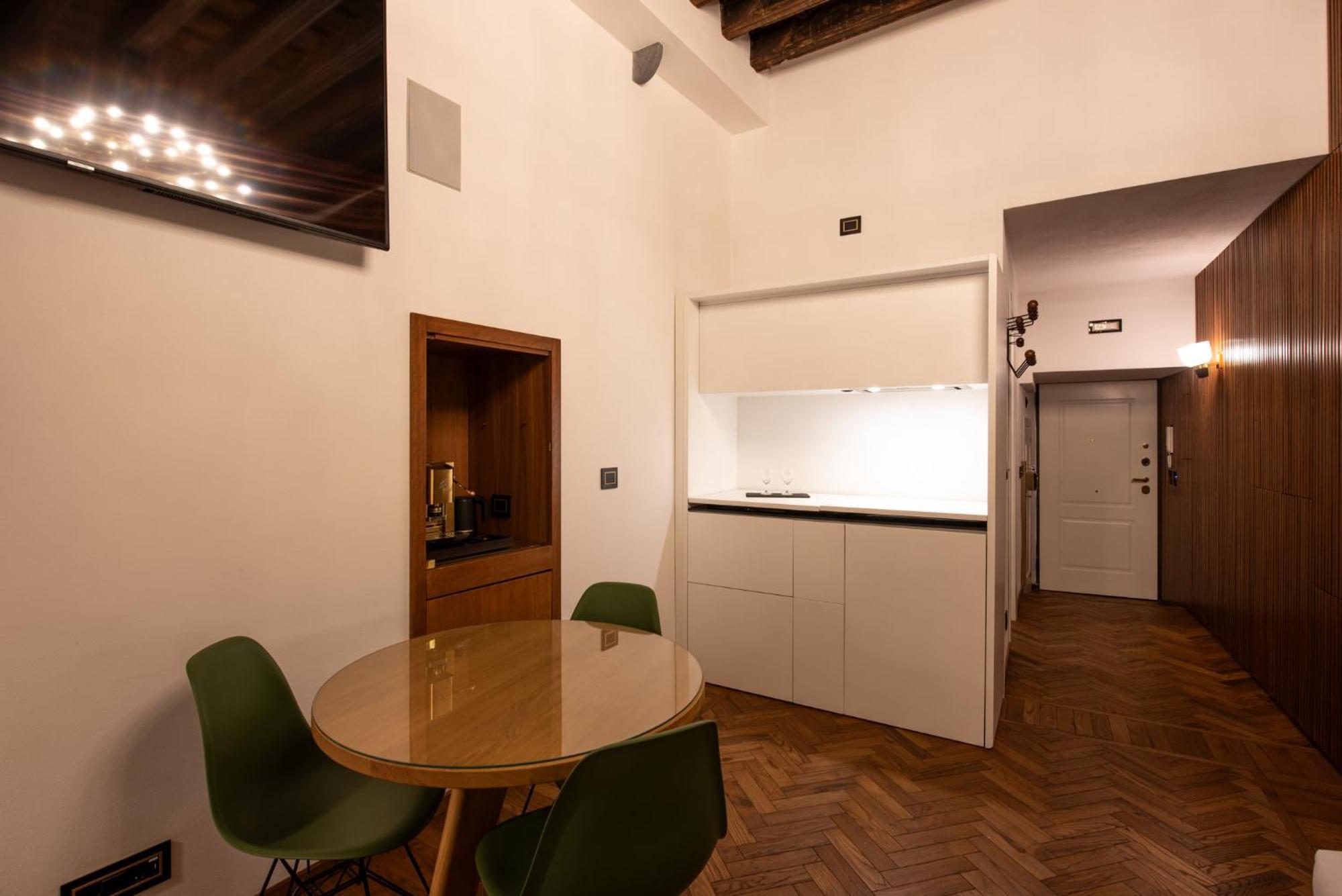 Genova Centro - Lussuosa Suite Arte E Storia Bagian luar foto